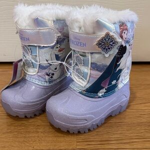 Toddler Girls Disney Frozen light up Snow Boots size 7